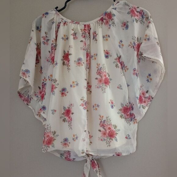 Knitworks Beige Floral Boho Flowy Top Size Medium - Picture 2 of 9